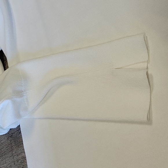 NWT Per Se by Carlisle Cowl Neck Sweater Size M - Picture 6 of 9